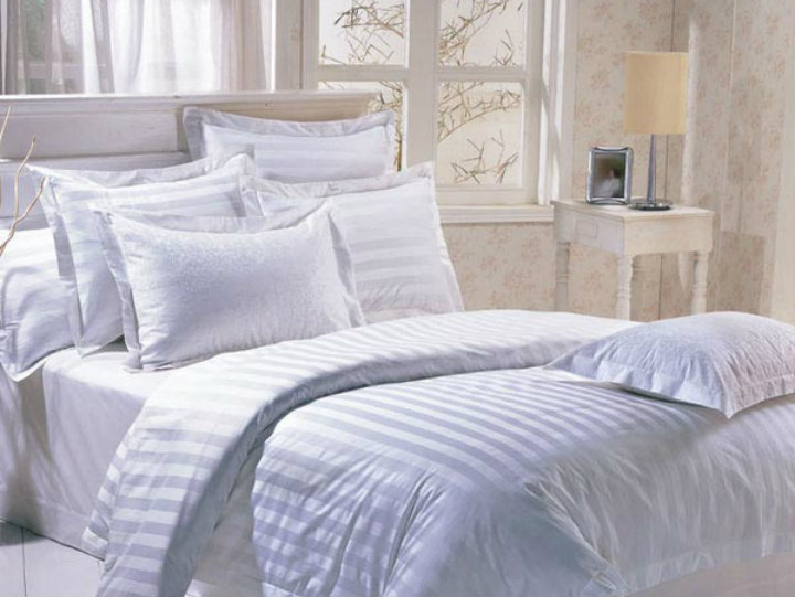 White Bed Home Textiles - Vigour Impex